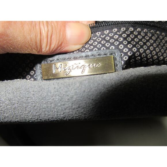 MIZTIQUE WOMENS CROSSBODY HANDBAG/PURSE ADJUSTABLE STRAP GRAY SUEDE EUC - Picture 7 of 10